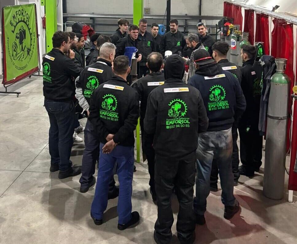 Imagen de WhatsApp 2025-10-08 a las 12.40.30_33610dcf